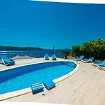 Villa Sunce Orasac
