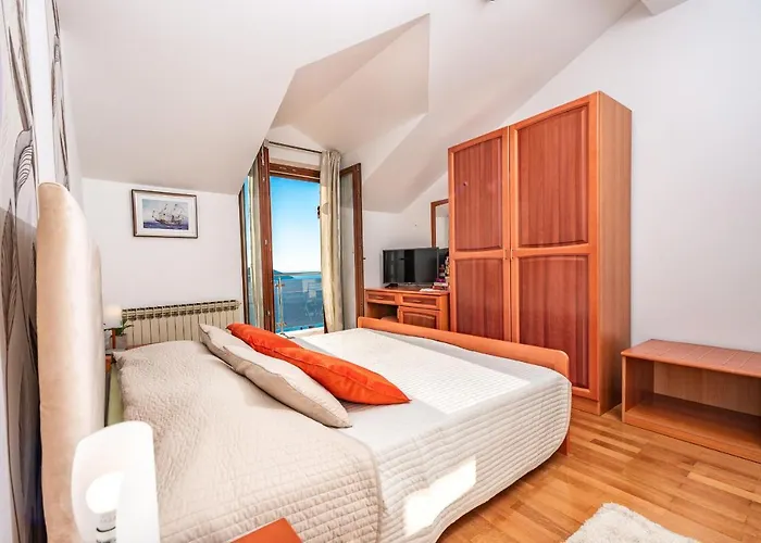 Sunce Villa